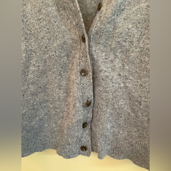 J. Crew V-Neck Cardigan Sweater Merino Wool Size S - Picture 9 of 9